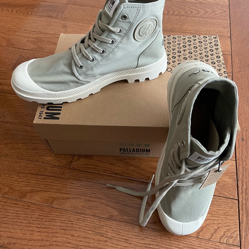 Palladium Boots Eucalyptus | New with box
